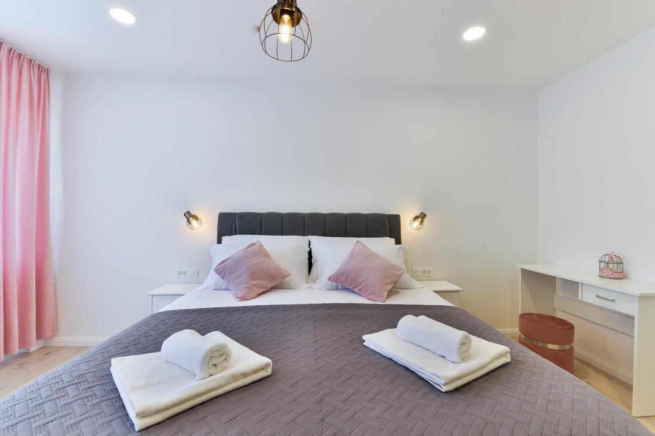 Zara Lumina Apartment Eksteriør billede